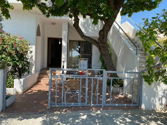 Image No.2-3 Bed House for sale