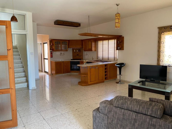 Image No.4-3 Bed House for sale