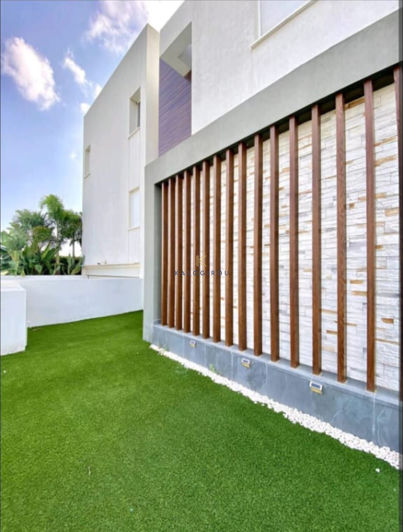 Image No.6-3 Bed House for sale