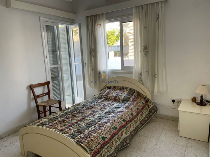 Image No.12-3 Bed House for sale