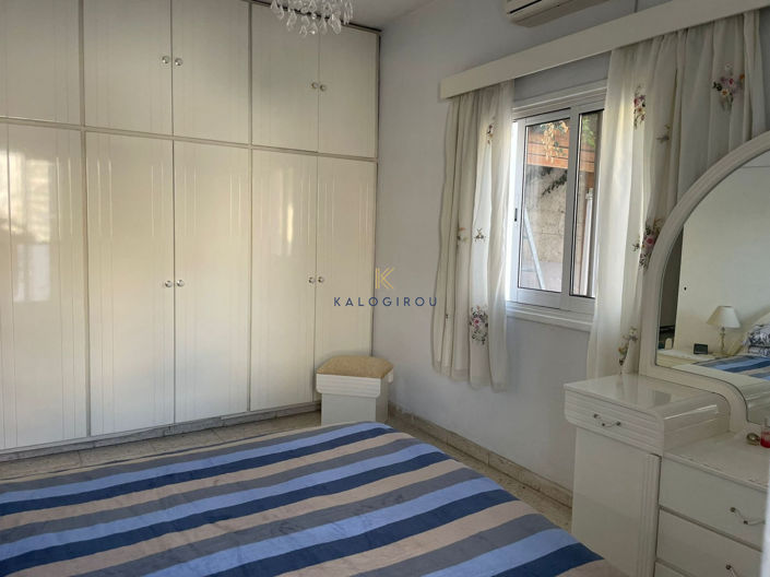 Image No.14-3 Bed House for sale