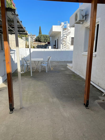 Image No.17-3 Bed House for sale