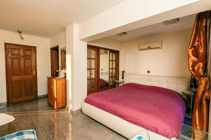 Image No.10-3 Bed House for sale