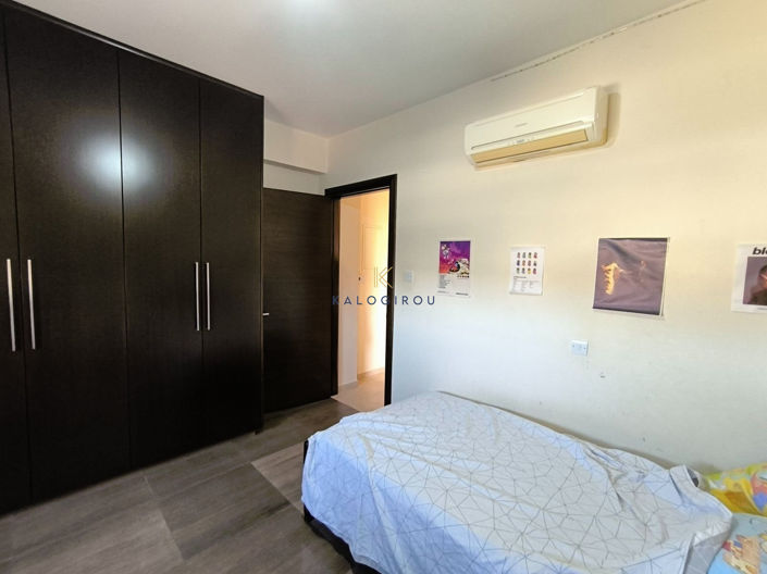 Image No.16-4 Bed House for sale