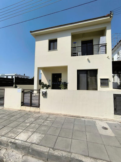 Image No.2-5 Bed House for sale