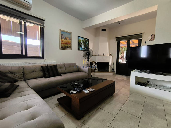 Image No.5-5 Bed House for sale