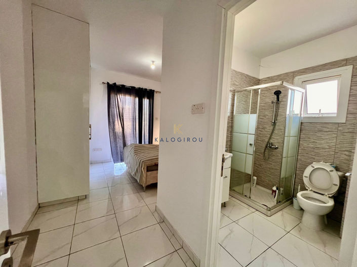 Image No.19-4 Bed Property for sale