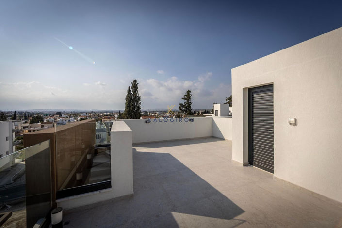 Image No.34-2 Bed Apartment for sale