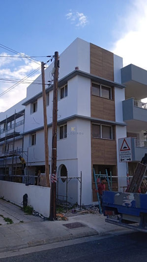 Image No.10-1 Bed Apartment for sale