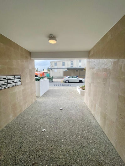 Image No.17-2 Bed Apartment for sale