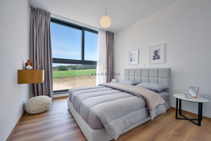 Image No.12-3 Bed House for sale