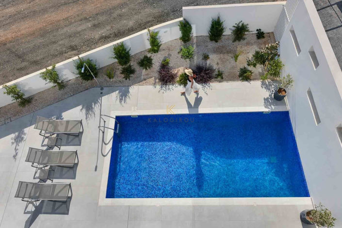 Image No.16-3 Bed House for sale