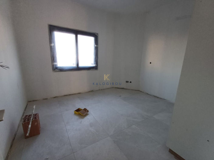 Image No.10-4 Bed House for sale