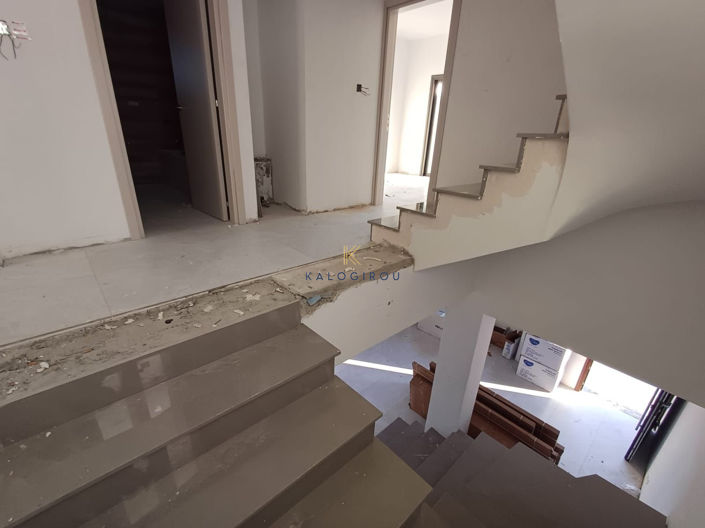 Image No.23-3 Bed House for sale