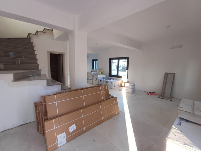 Image No.30-3 Bed House for sale