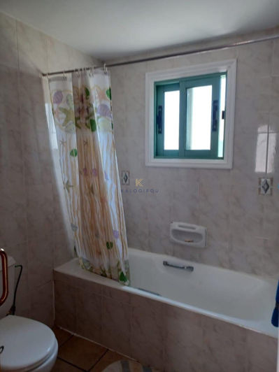 Image No.9-2 Bed House for sale