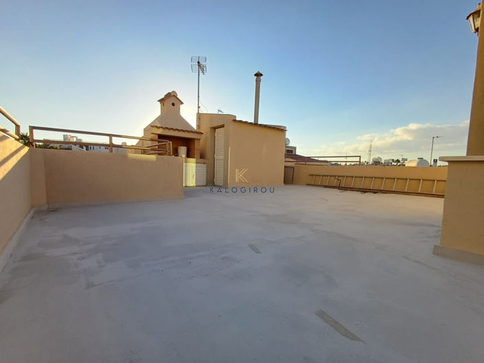 Image No.35-4 Bed House for sale