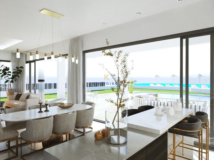 Image No.10-4 Bed House for sale