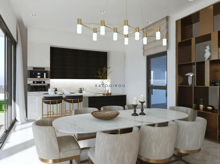 Image No.8-4 Bed House for sale