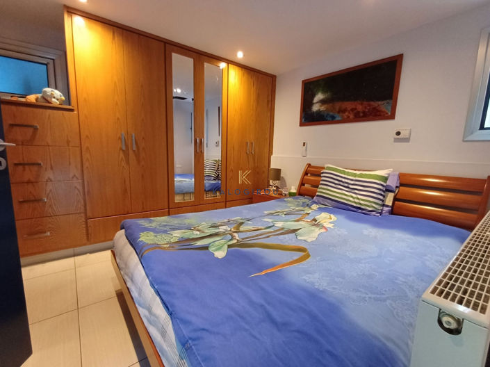 Image No.13-4 Bed House for sale