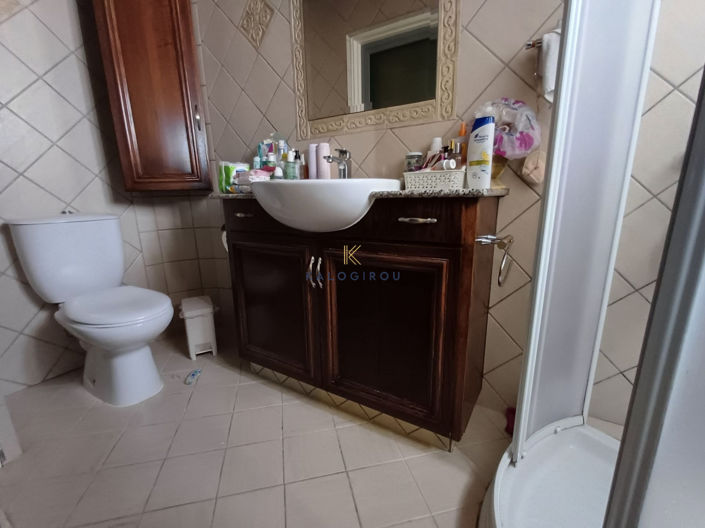 Image No.19-4 Bed House for sale