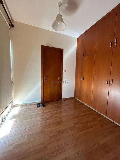 Image No.12-3 Bed House for sale