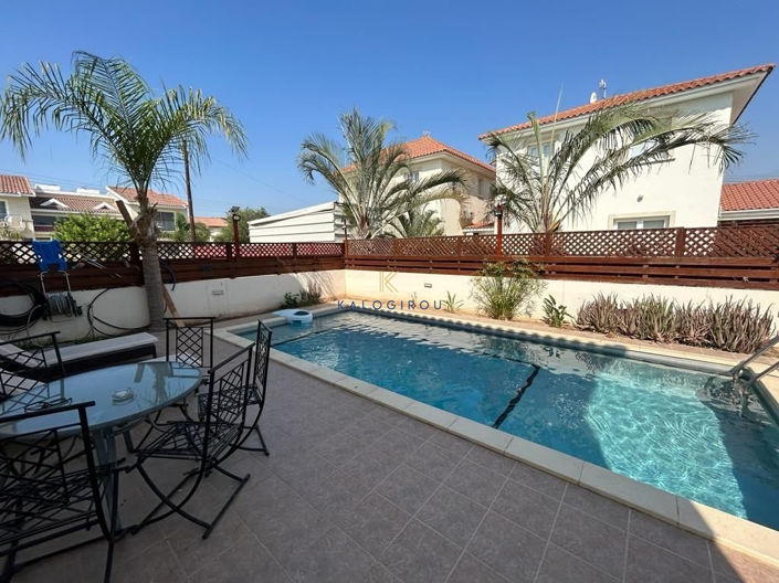 Image No.22-3 Bed House for sale