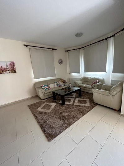 Image No.4-3 Bed House for sale