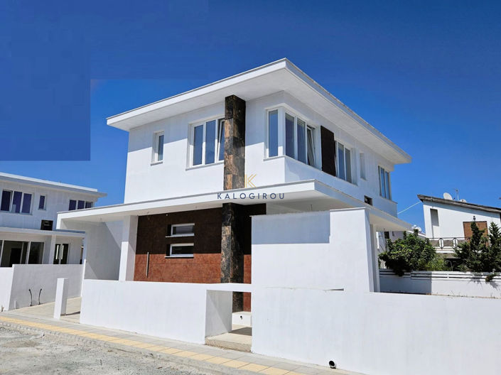 Image No.1-3 Bed House for sale