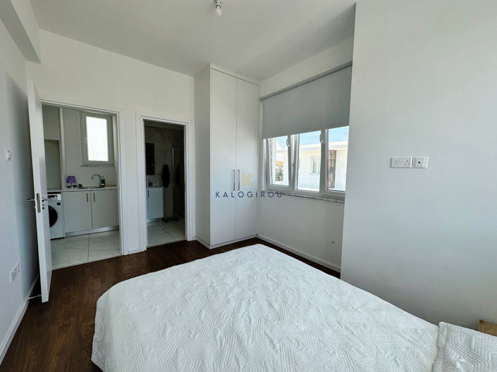 Image No.21-3 Bed House for sale