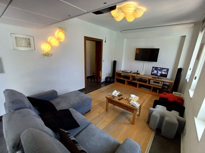 Image No.36-5 Bed House for sale