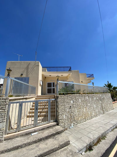 Image No.2-3 Bed House for sale