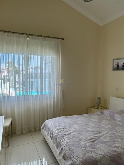 Image No.19-4 Bed House for sale