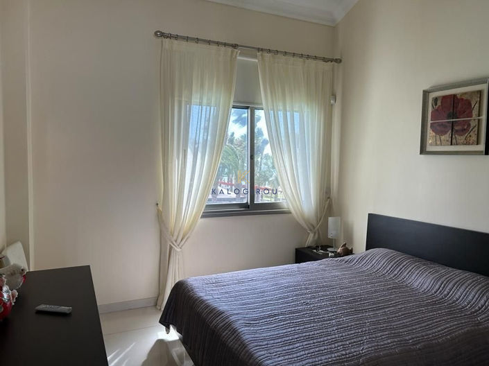 Image No.21-4 Bed House for sale