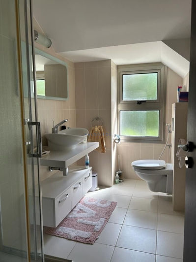 Image No.24-4 Bed House for sale