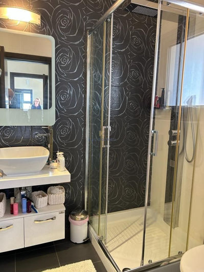 Image No.26-4 Bed House for sale