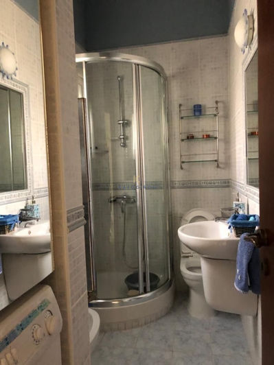 Image No.22-4 Bed House for sale