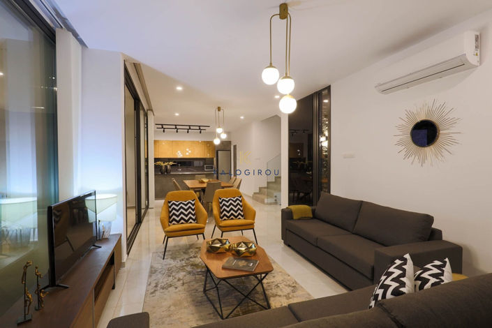 Image No.4-5 Bed House for sale