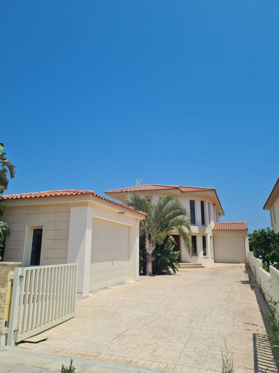 Image No.1-5 Bed House for sale