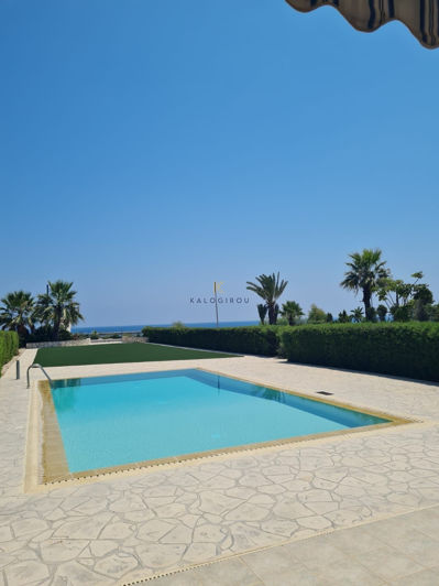 Image No.30-5 Bed House for sale