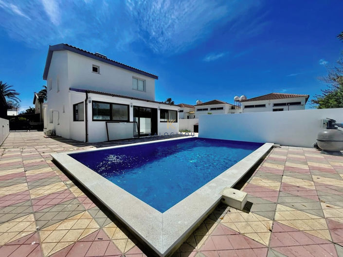 Image No.28-3 Bed House for sale