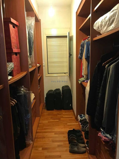 Image No.26-4 Bed House for sale