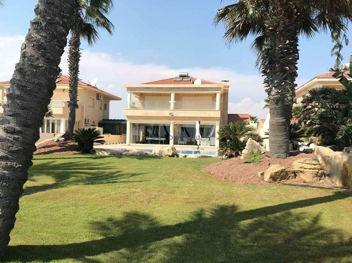 Image No.7-4 Bed House for sale