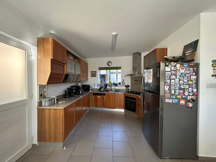 Image No.4-Maison de 4 chambres à vendre à Larnaca