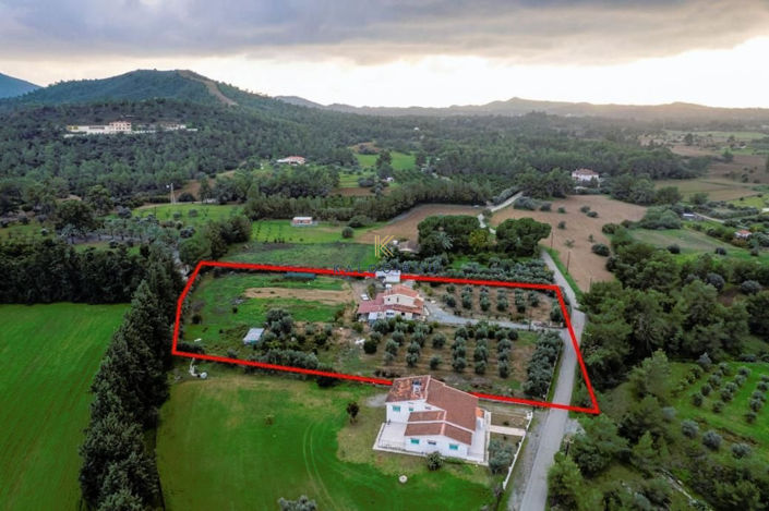 Image No.21-3 Bed House for sale