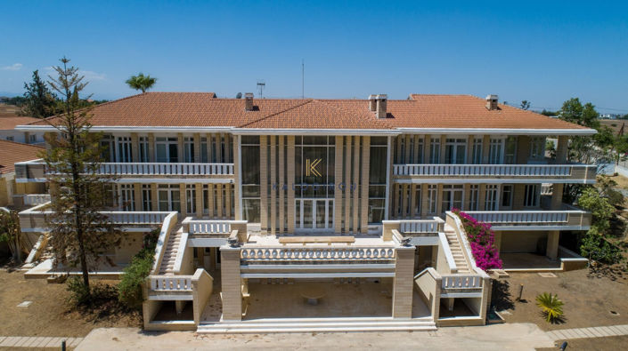 Image No.10-4 Bed House for sale