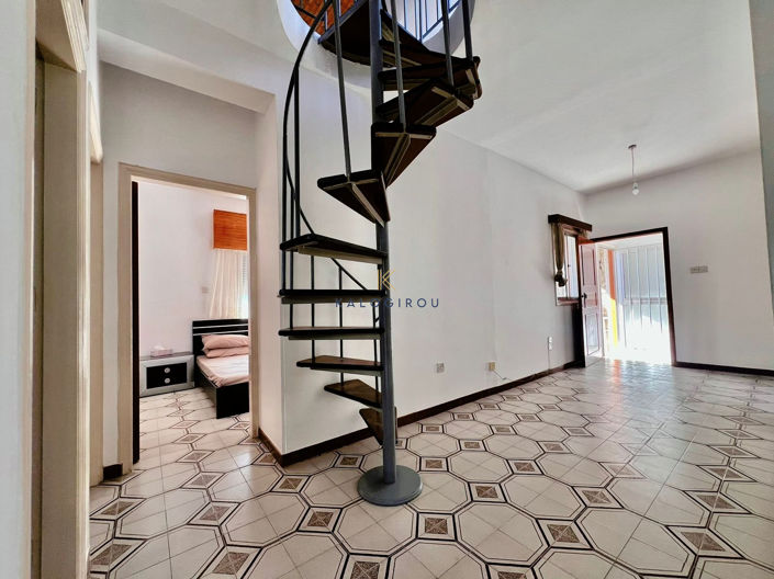 Image No.10-3 Bed Apartment for sale