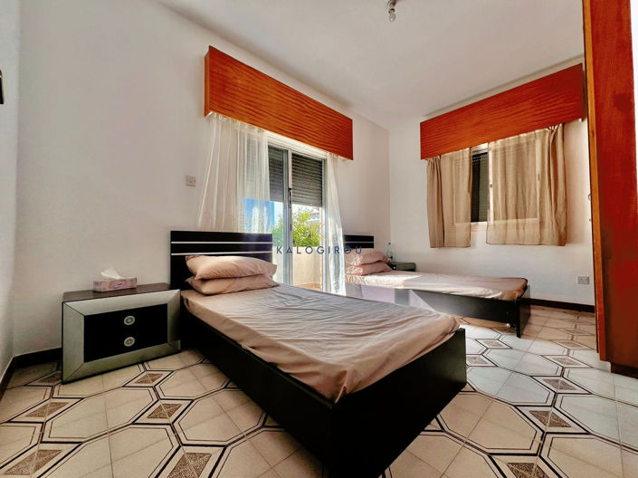 Image No.11-3 Bed Apartment for sale