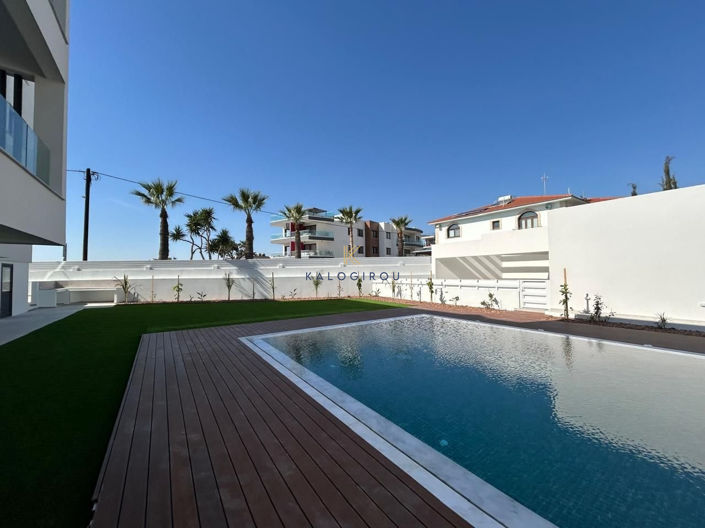 Image No.15-2 Bed Apartment for sale