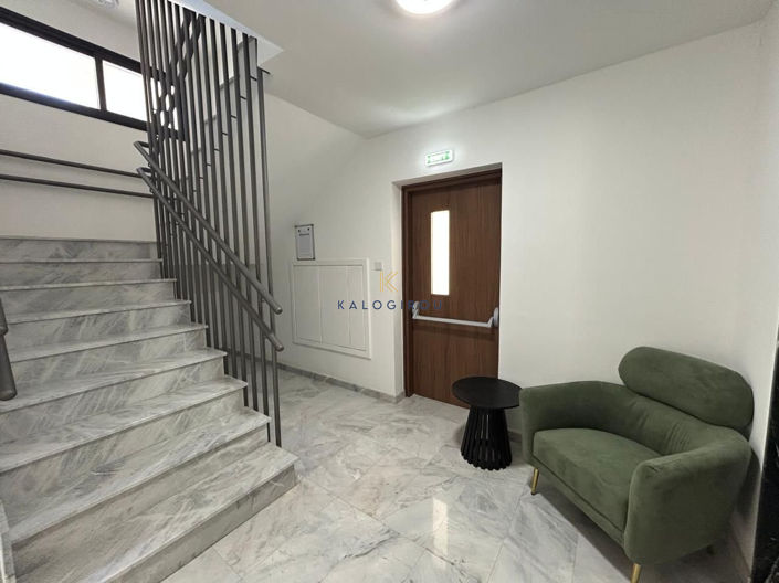 Image No.17-2 Bed Apartment for sale